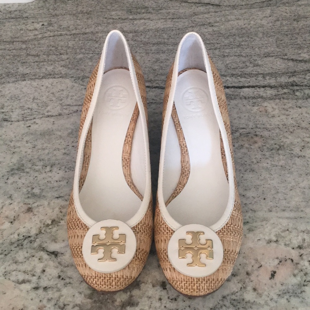 Tory Burch Sally Raffia Straw Wedge
